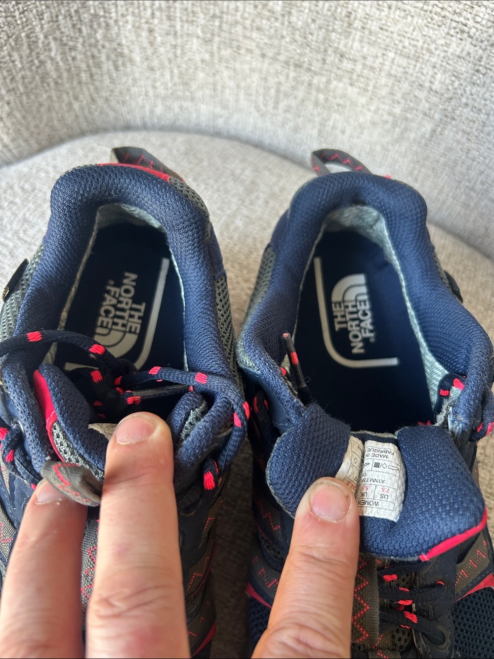 The North Face Goretex Navy & Red Hiking Shoes - Picture 8 of 9